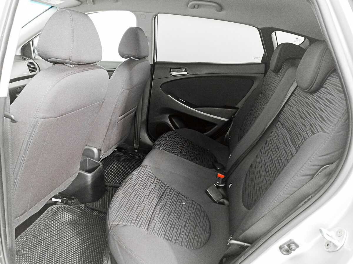 Купить Hyundai Solaris, 2015, 62 669 км, фото №8