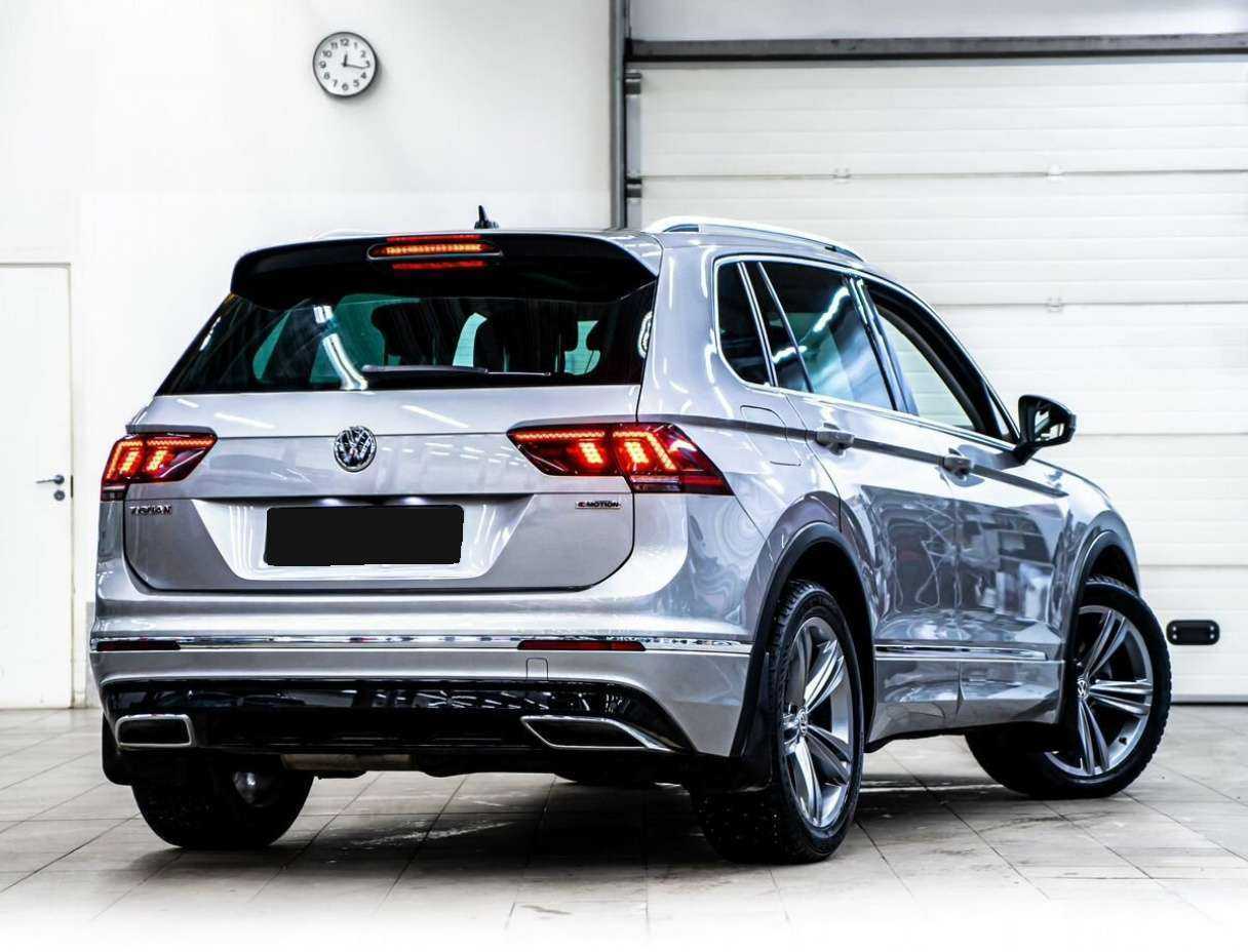 Купить Volkswagen Tiguan, 2019, 71 175 км, фото №3