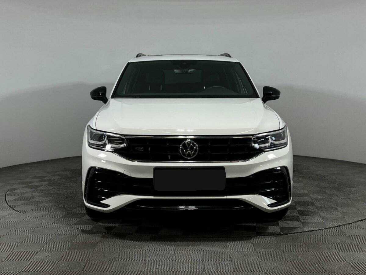 Купить Volkswagen Tiguan, 2021, 31 000 км, фото №2