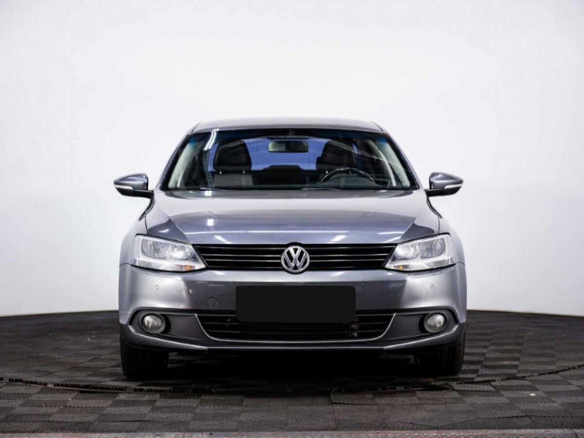 Купить Volkswagen Jetta, 2012, 200 216 км, фото №2