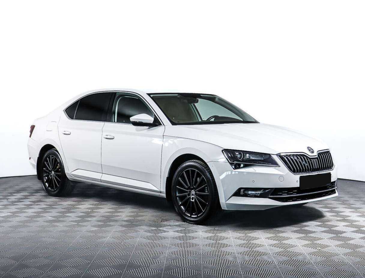 Купить Skoda Superb, 2017, 79 408 км, фото №3