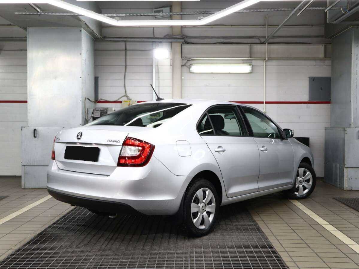 Купить Skoda Rapid, 2018, 73 000 км, фото №3