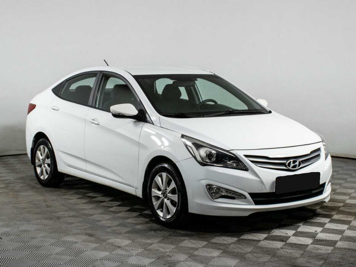 Купить Hyundai Solaris, 2016, 76 800 км, фото №3