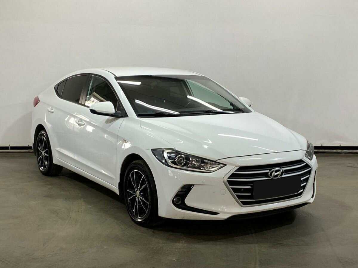 Купить Hyundai Elantra, 2017, 190 122 км, фото №3
