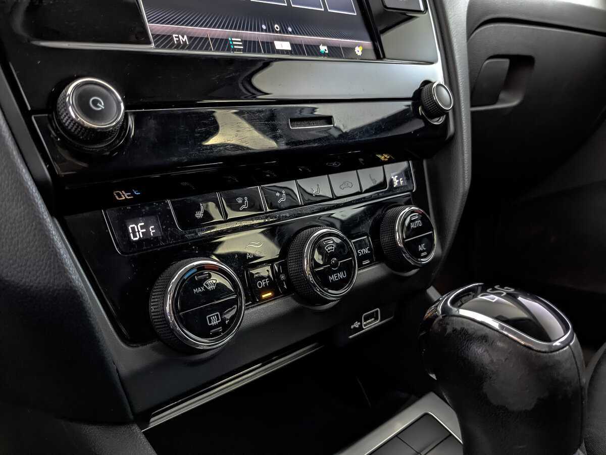 Купить Skoda Octavia, 2020, 58 154 км, фото №17