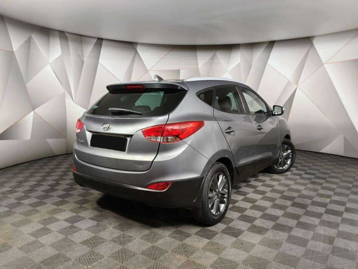 Купить Hyundai ix35, 2014, 140 776 км, фото №2