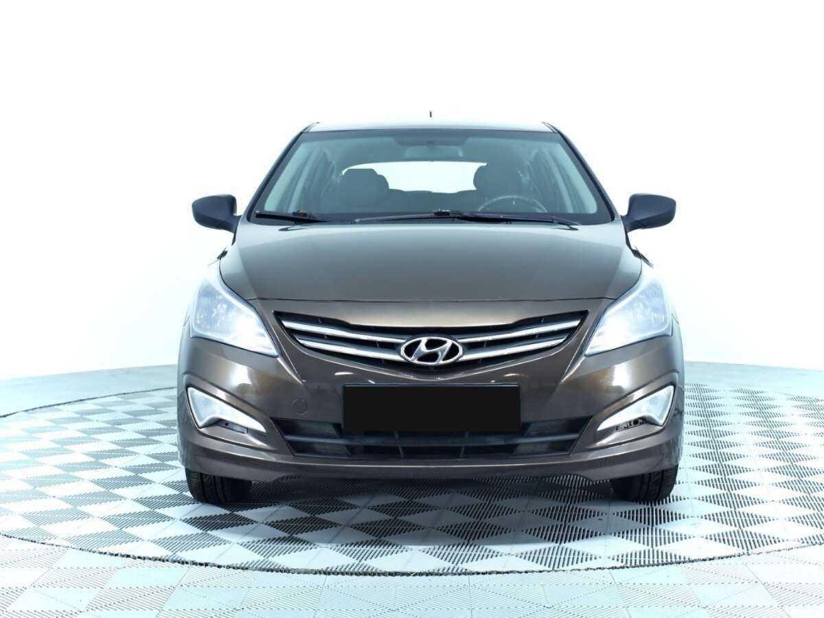 Купить Hyundai Solaris, 2015, 187 312 км, фото №2