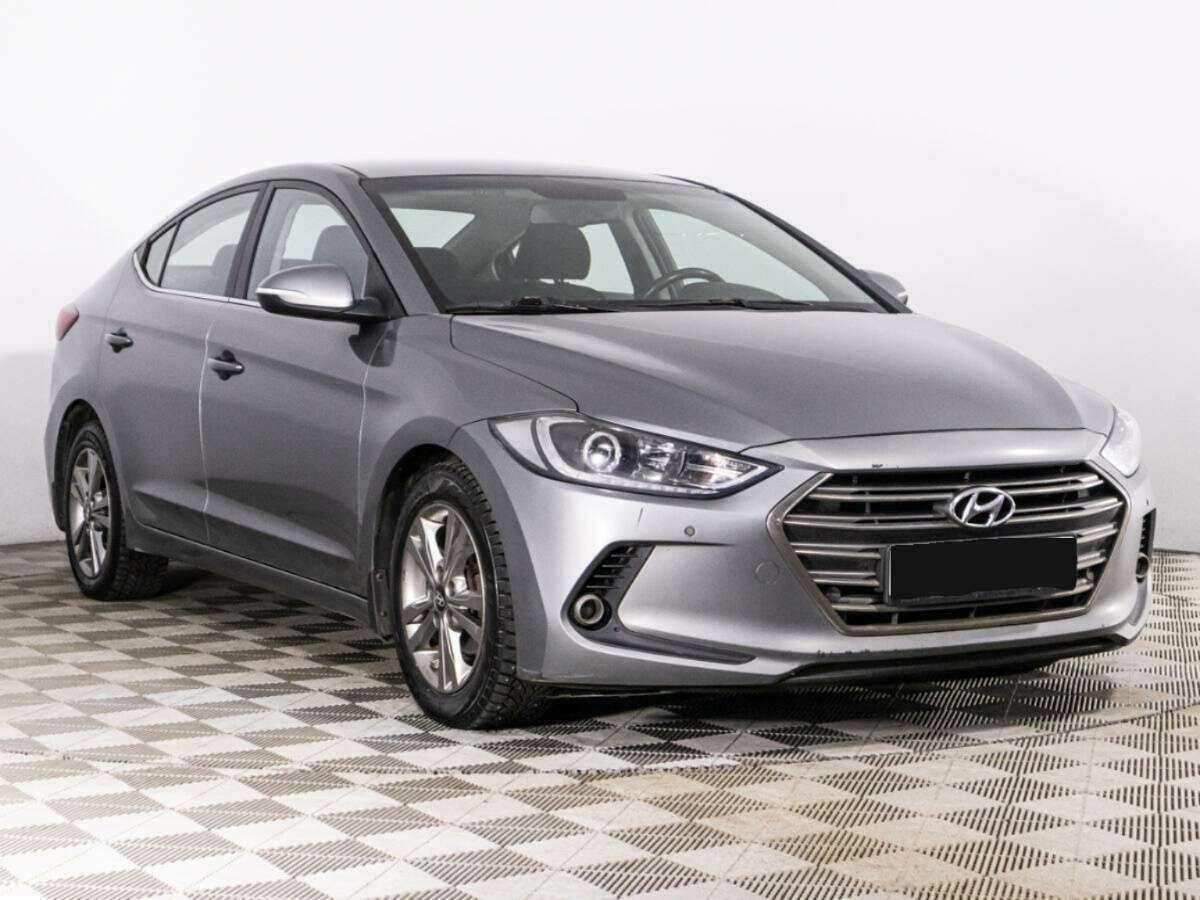 Купить Hyundai Elantra, 2018, 184 612 км, фото №3