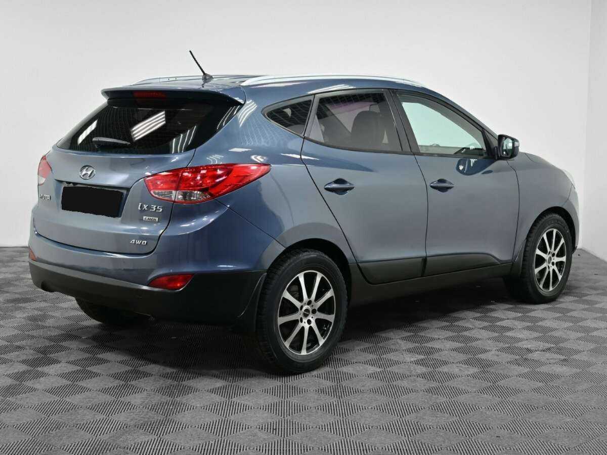 Купить Hyundai ix35, 2012, 128 000 км, фото №2