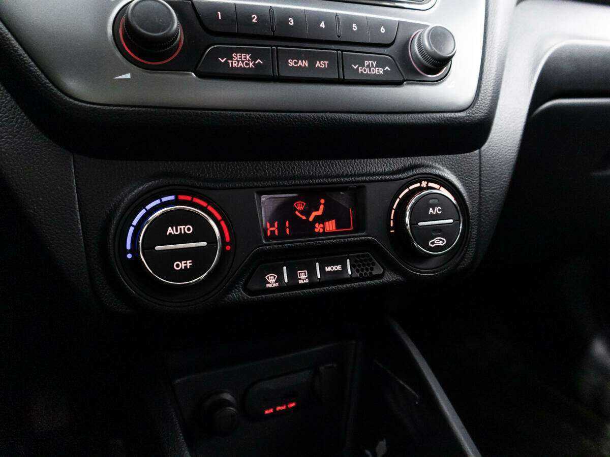 Купить Kia Rio 6-speed, 2014, 128 285 км, фото №15