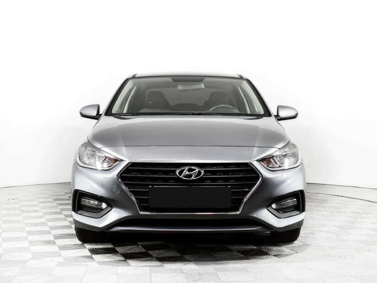 Купить Hyundai Solaris, 2017, 86 510 км, фото №2