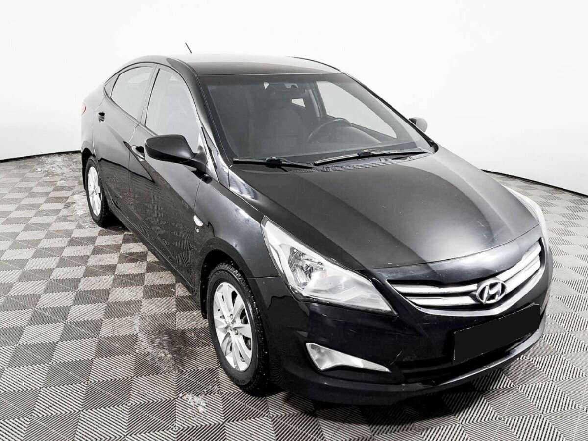 Купить Hyundai Solaris, 2015, 180 000 км, фото №3