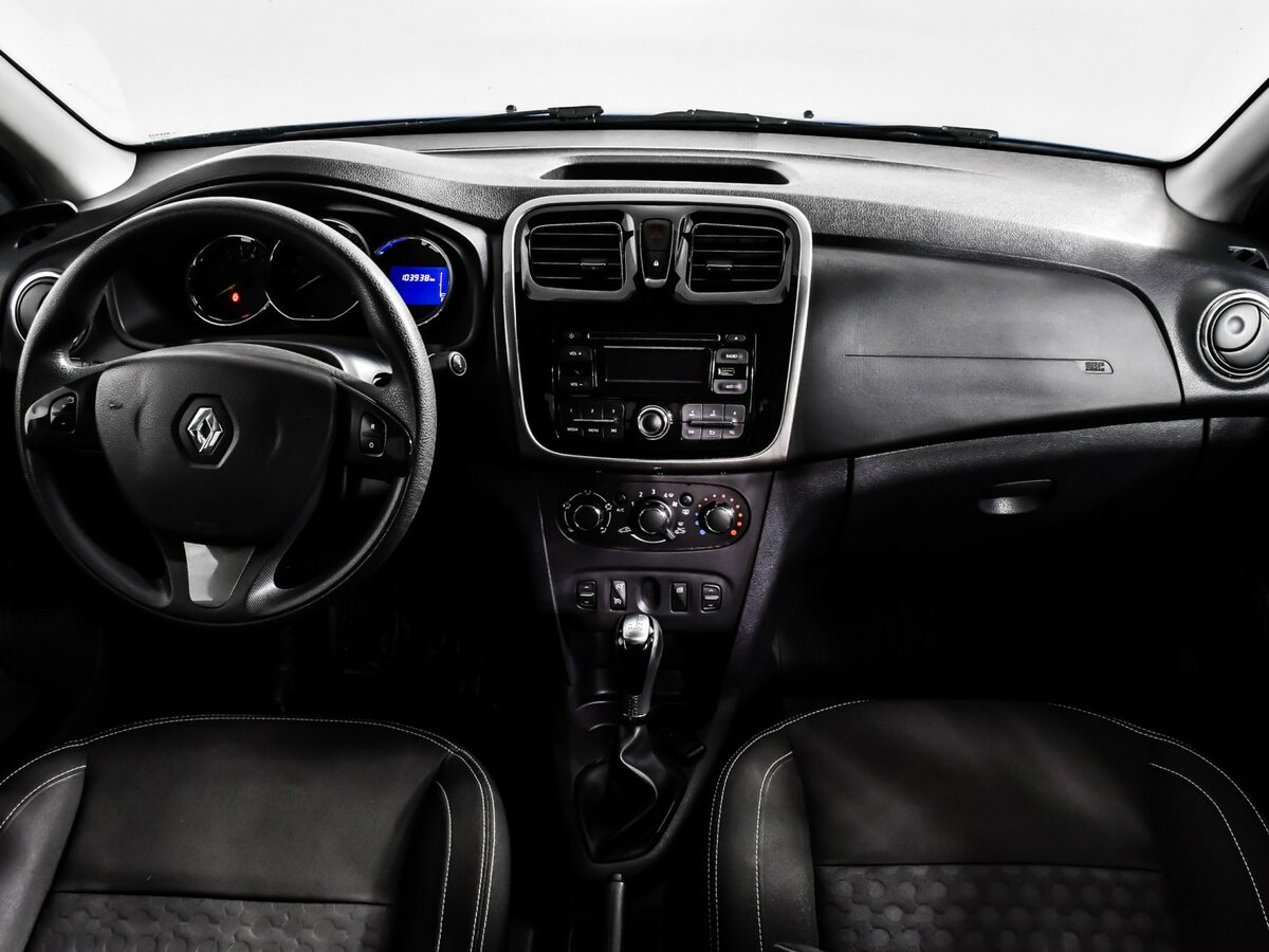 Купить Renault Logan II, 2018, 104 000 км, фото №11
