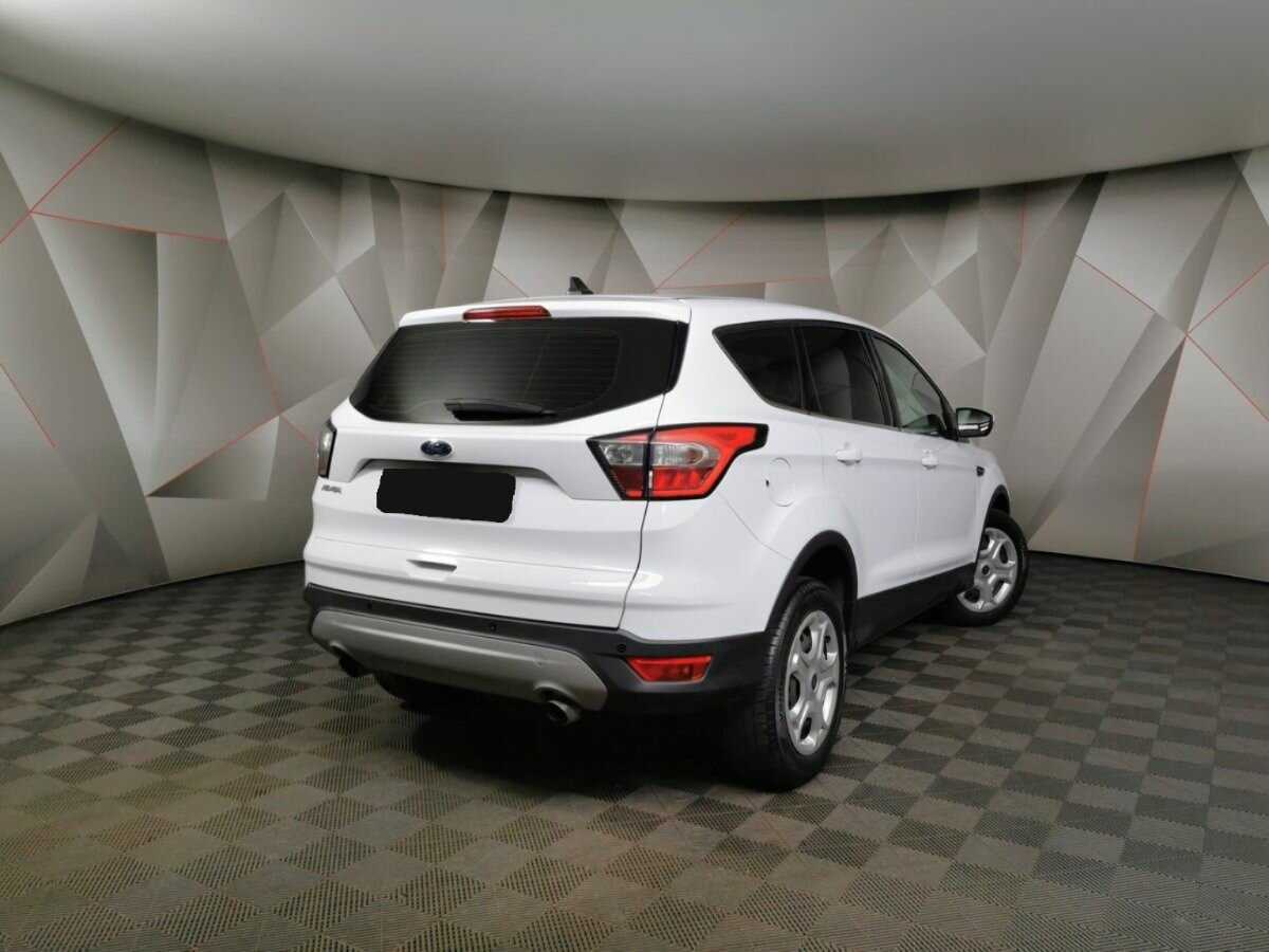 Купить Ford Kuga, 2017, 373 200 км, фото №2