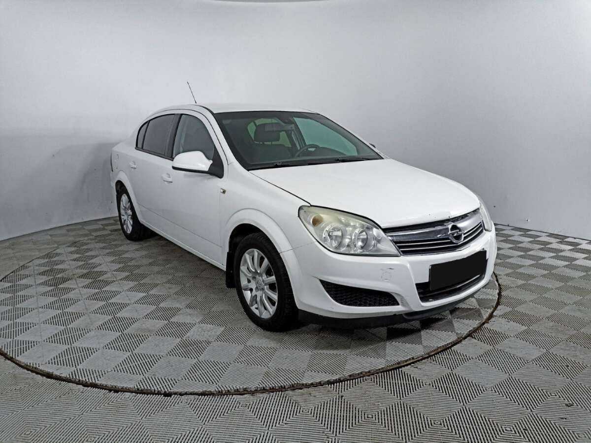 Купить Opel Astra, 2013, 218 764 км, фото №3