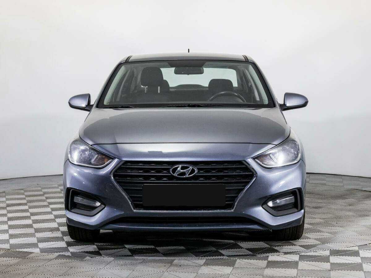 Купить Hyundai Solaris, 2018, 96 694 км, фото №2