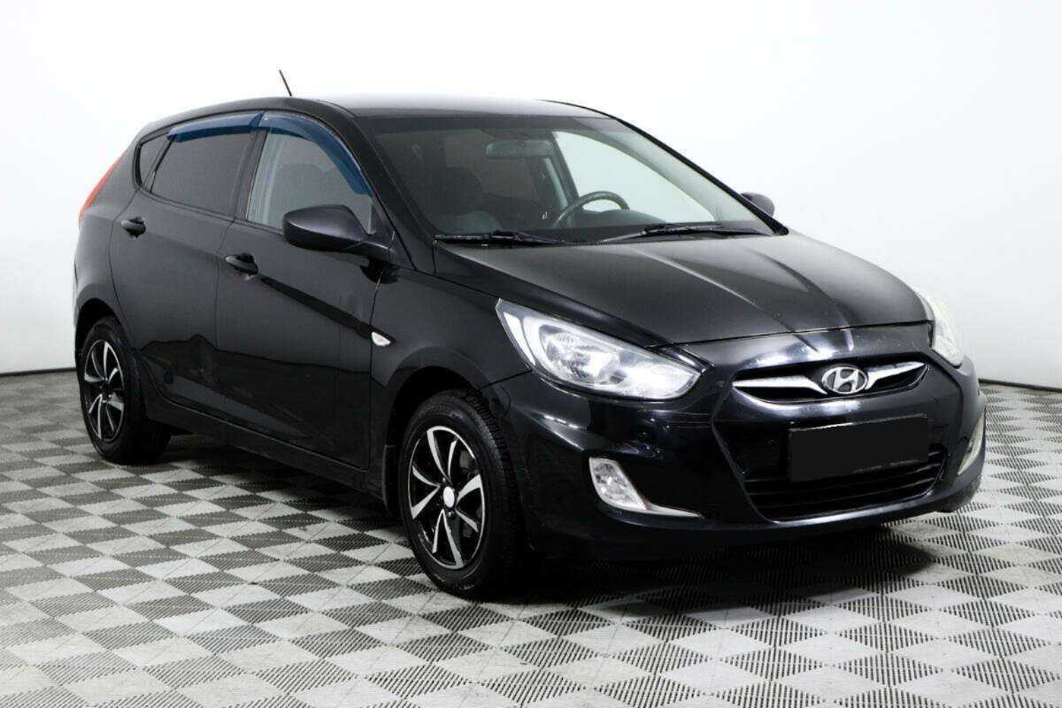 Купить Hyundai Solaris, 2012, 138 072 км, фото №3