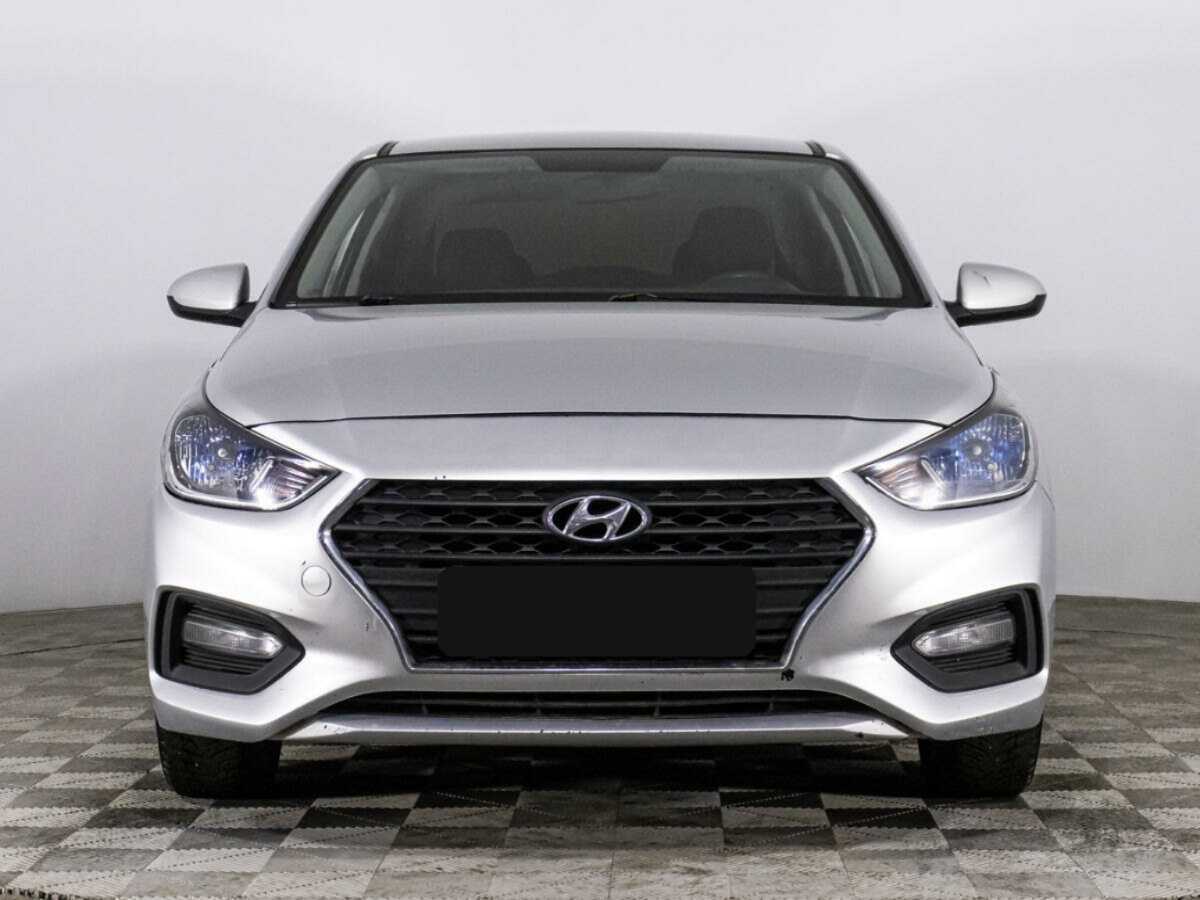 Купить Hyundai Solaris, 2017, 158 415 км, фото №2