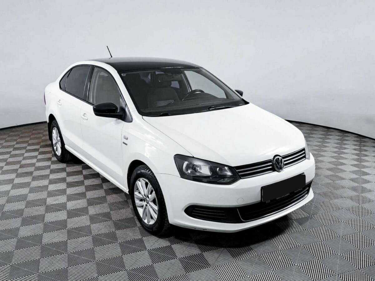 Купить Volkswagen Polo, 2013, 170 500 км, фото №3