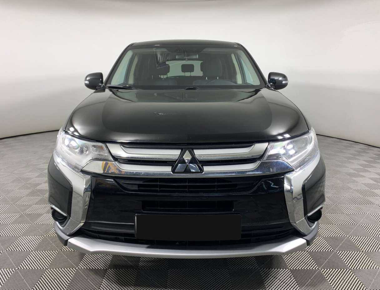 Купить Mitsubishi Outlander, 2018, 167 372 км, фото №2