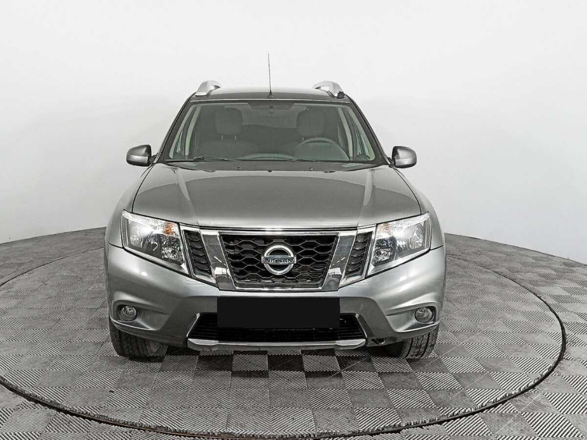 Купить Nissan Terrano, 2016, 200 009 км, фото №2