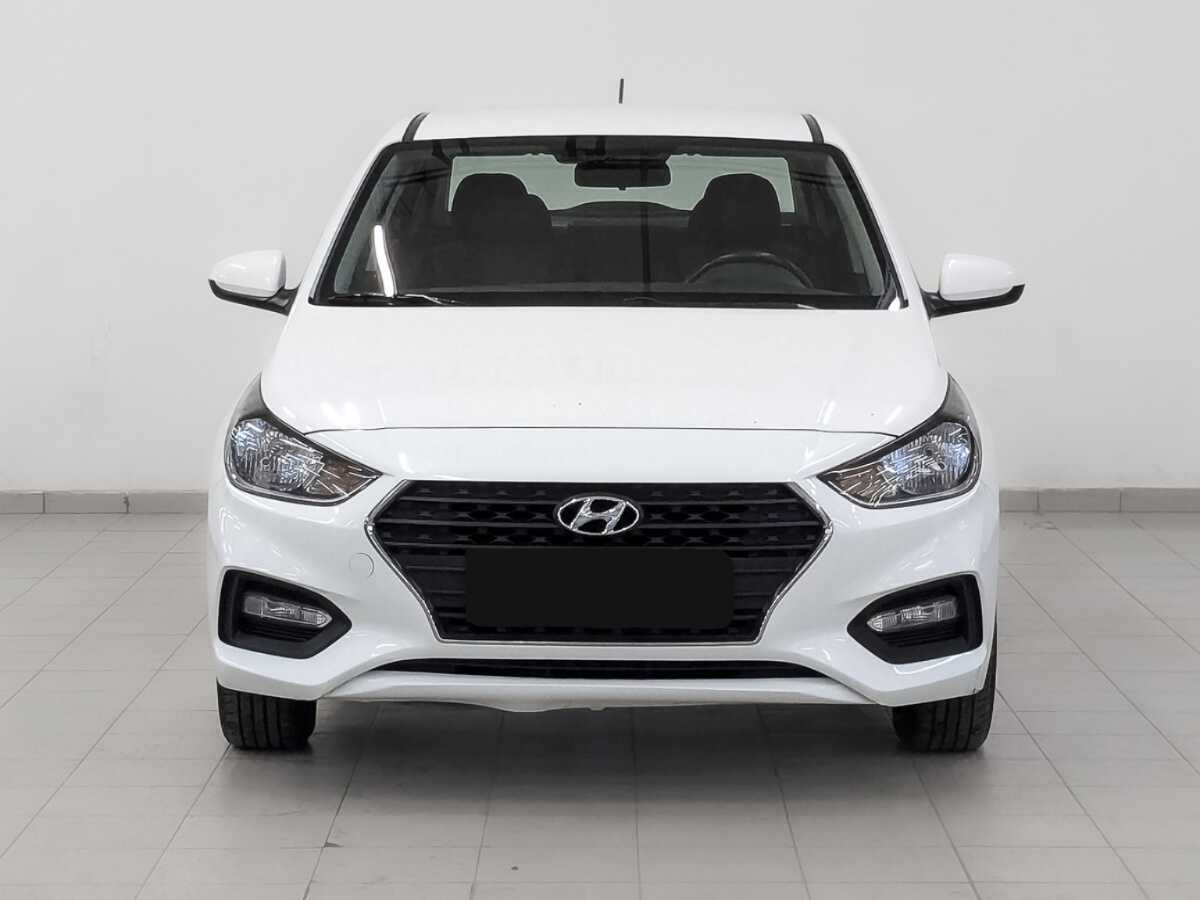 Купить Hyundai Solaris, 2019, 107 966 км, фото №2