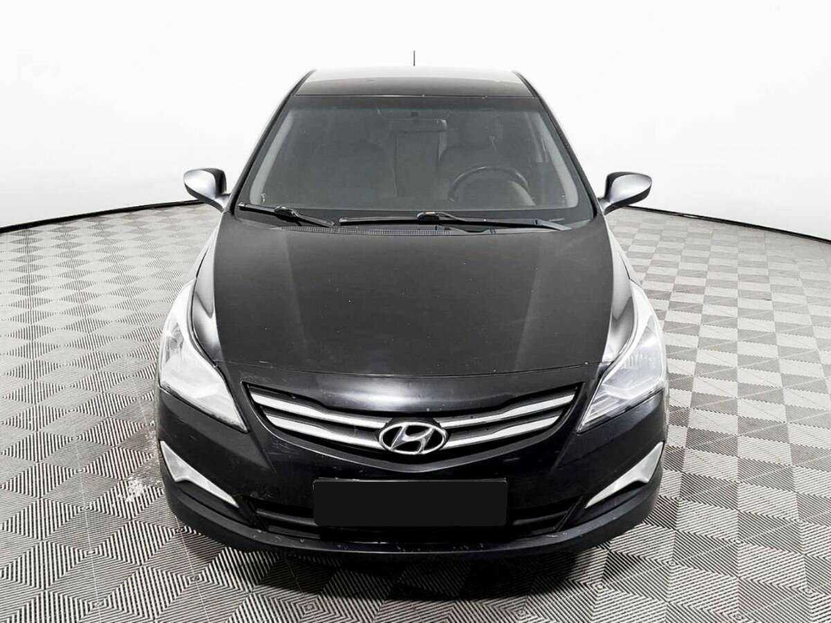 Купить Hyundai Solaris, 2015, 180 000 км, фото №2