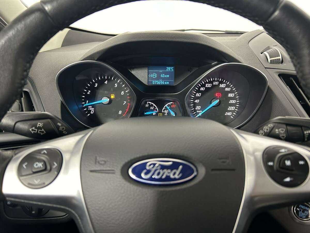 Купить Ford Kuga, 2015, 95 000 км, фото №11
