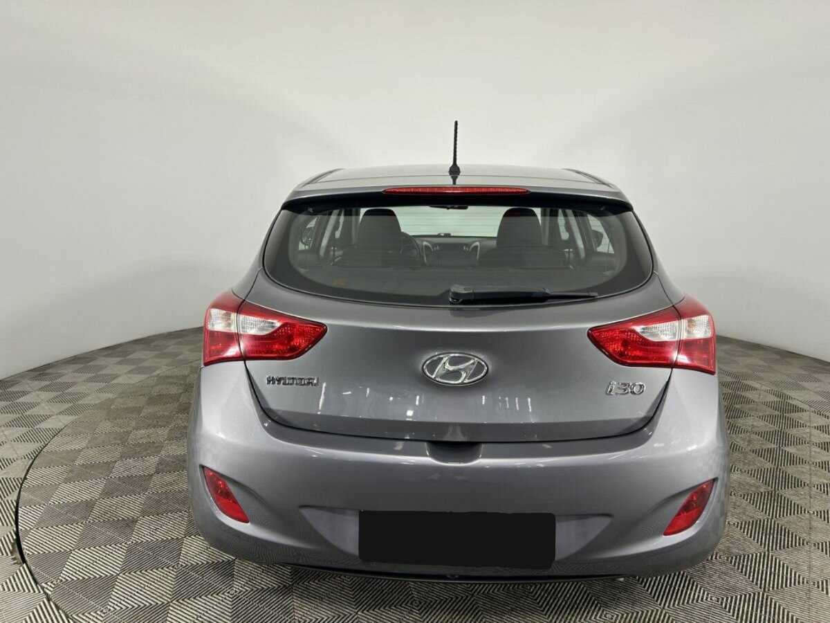 Купить Hyundai i30, 2012, 145 241 км, фото №3
