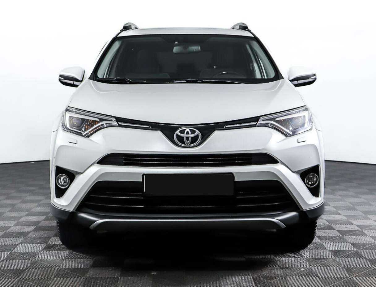 Купить Toyota RAV4, 2019, 119 238 км, фото №2