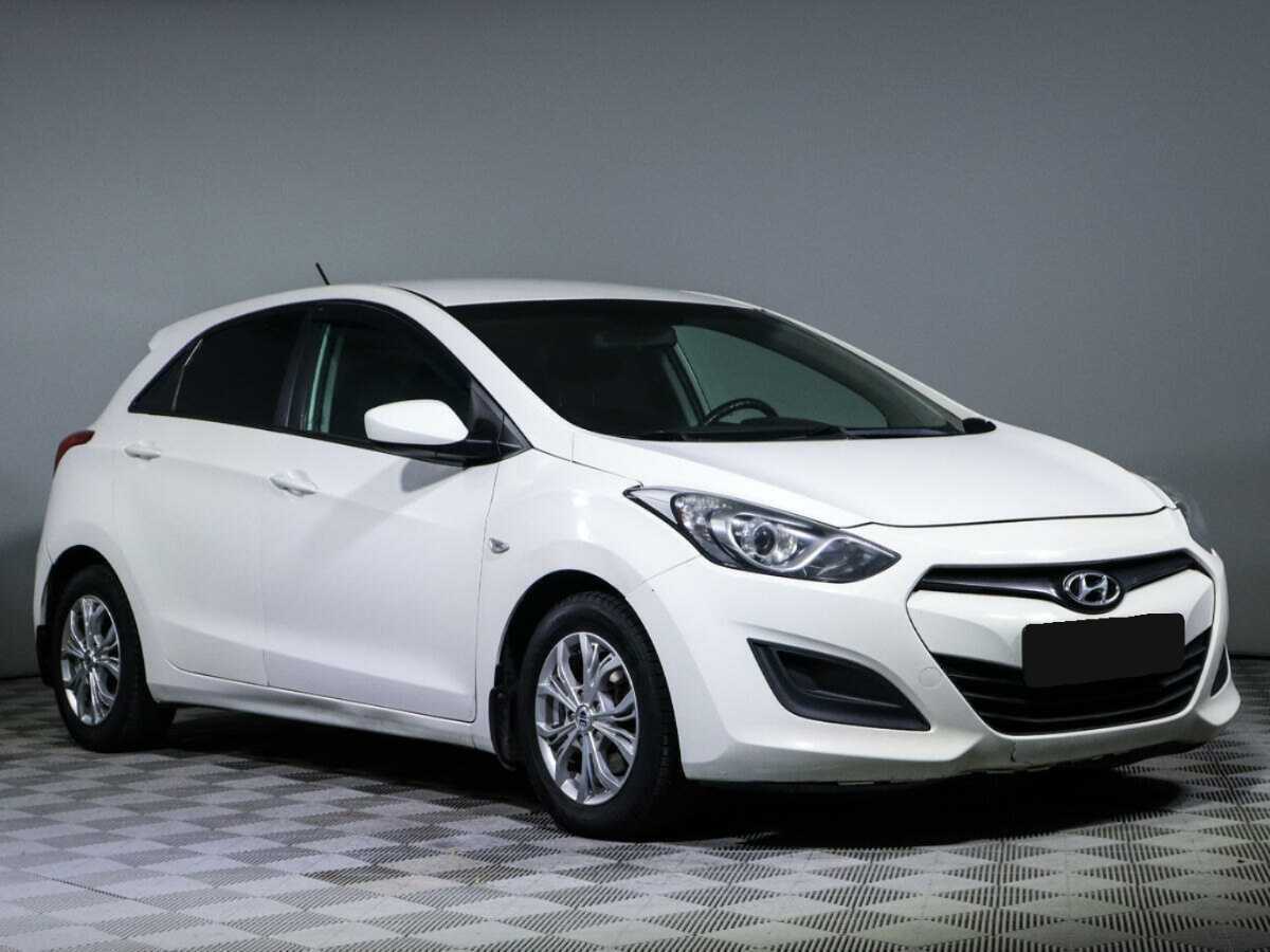 Купить Hyundai i30, 2013, 218 378 км, фото №3
