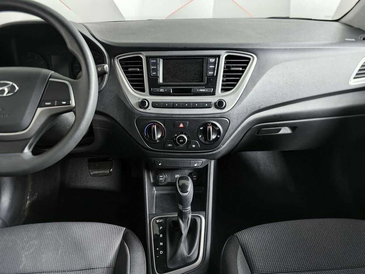 Купить Hyundai Solaris, 2019, 126 526 км, фото №11