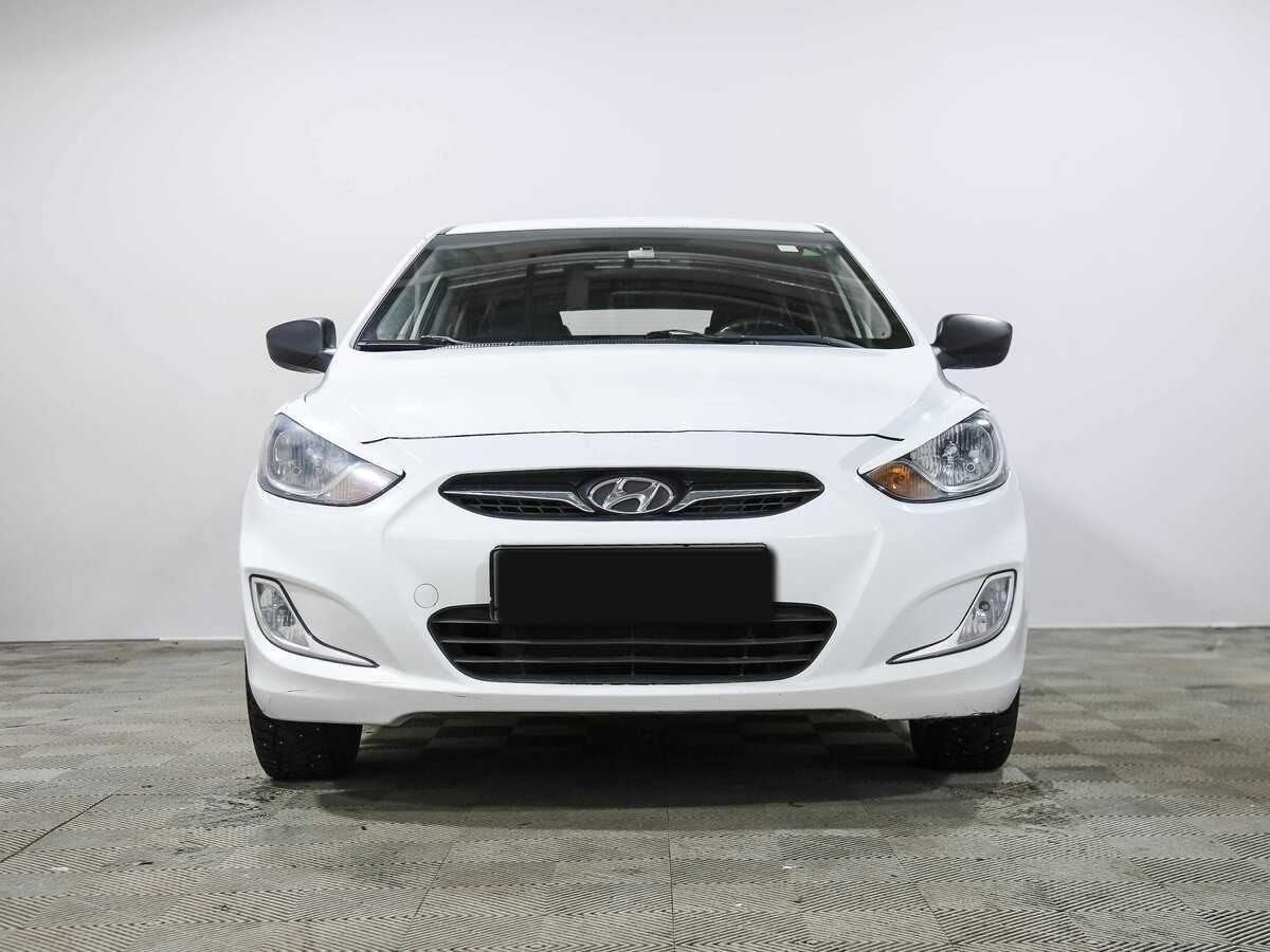 Купить Hyundai Solaris, 2013, 154 402 км, фото №2
