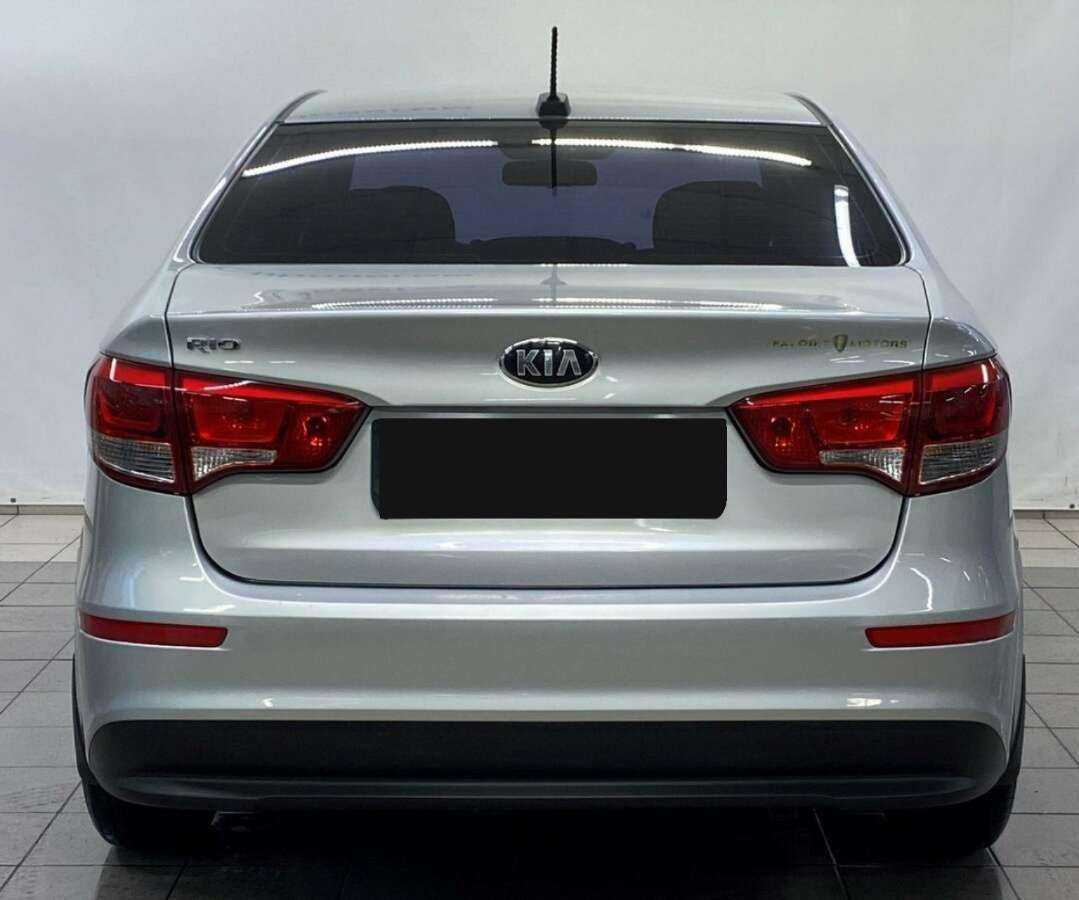 Купить Kia Rio, 2017, 119 000 км, фото №3
