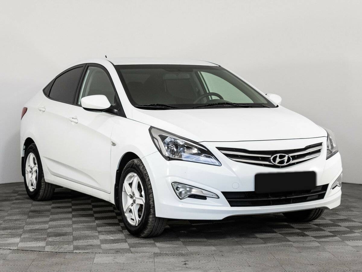 Купить Hyundai Solaris, 2016, 112 982 км, фото №3