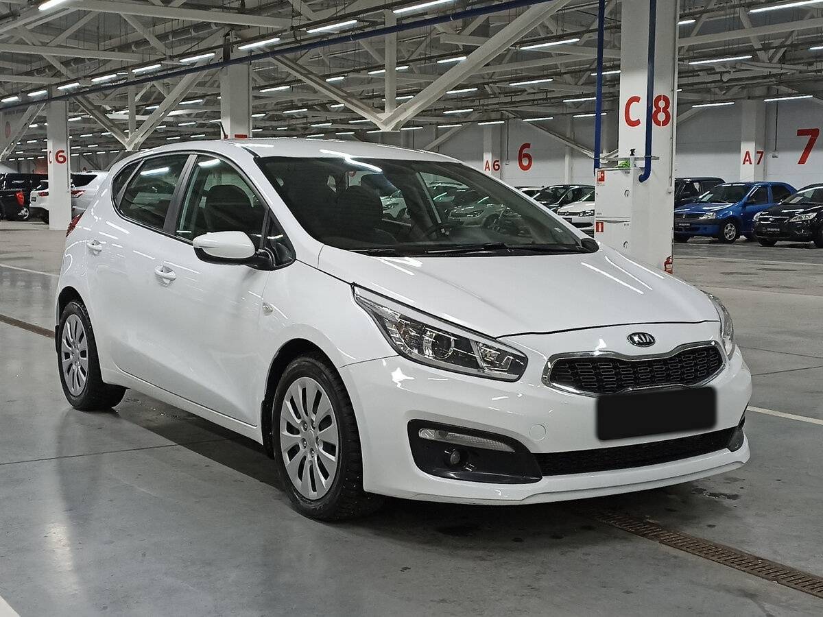 Купить Kia Ceed, 2015, 189 400 км, фото №3