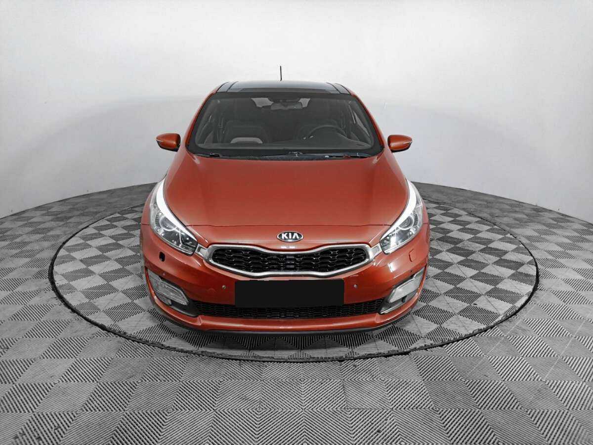 Купить Kia Ceed, 2013, 229 045 км, фото №2