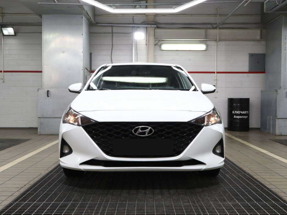 Купить Hyundai Solaris, 2020, 74 000 км, фото №3