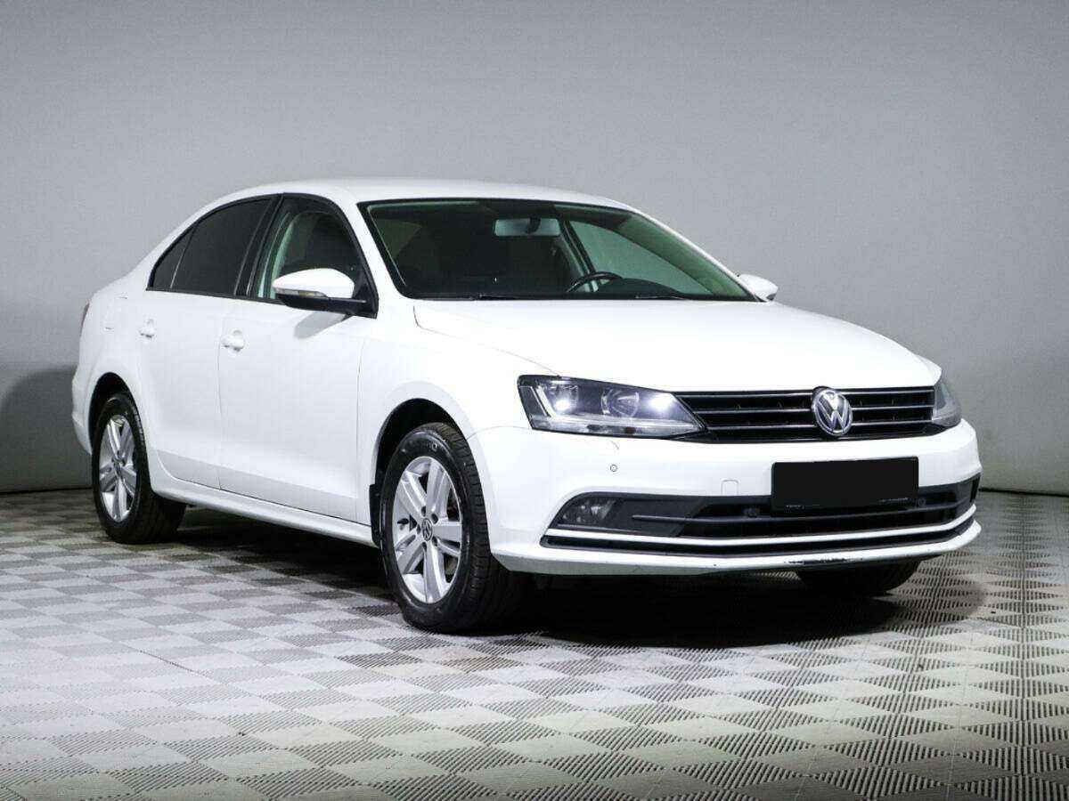 Купить Volkswagen Jetta, 2016, 141 263 км, фото №3