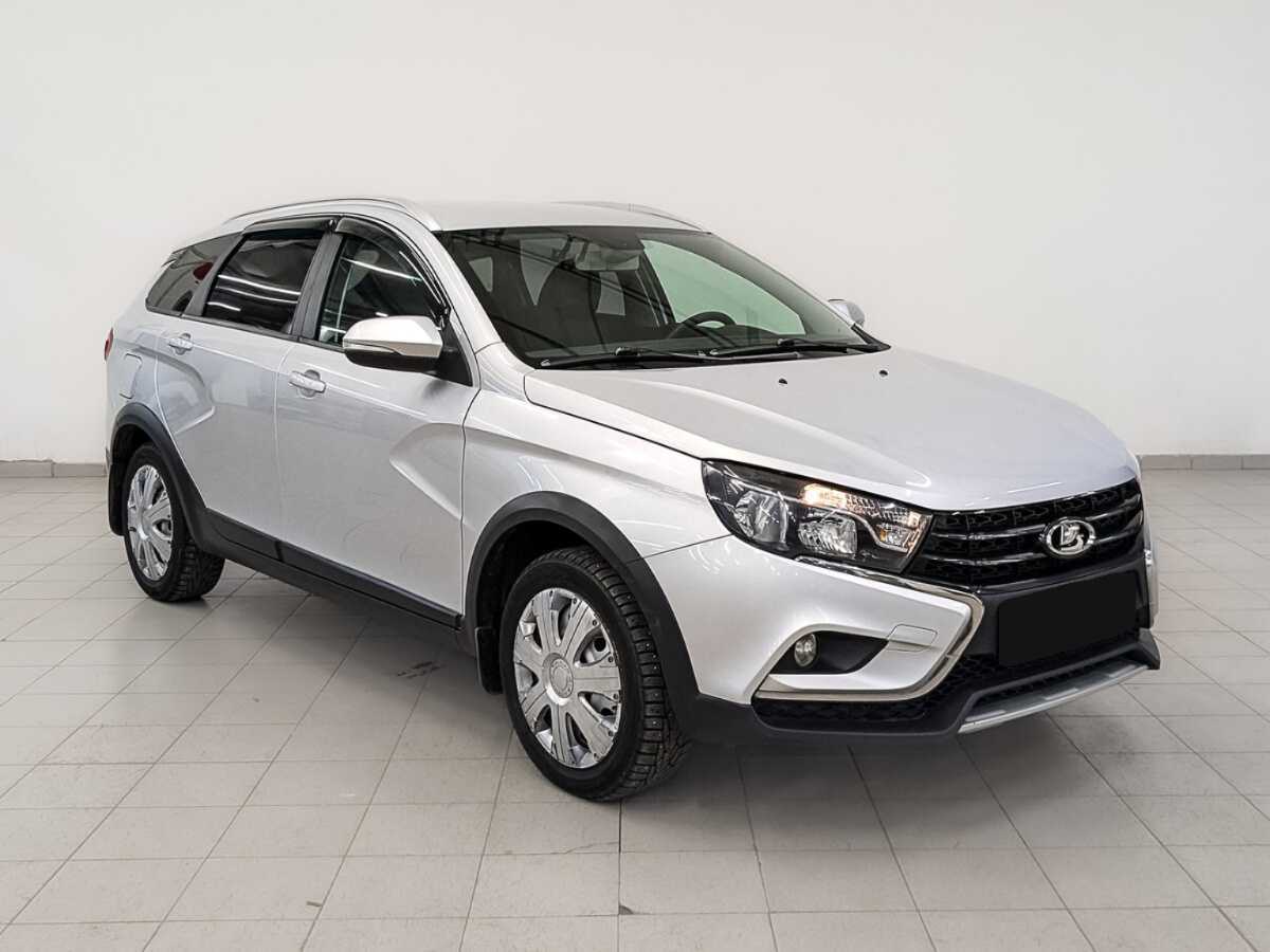Купить Lada (ВАЗ) Vesta SW Cross, 2018, 127 132 км, фото №3