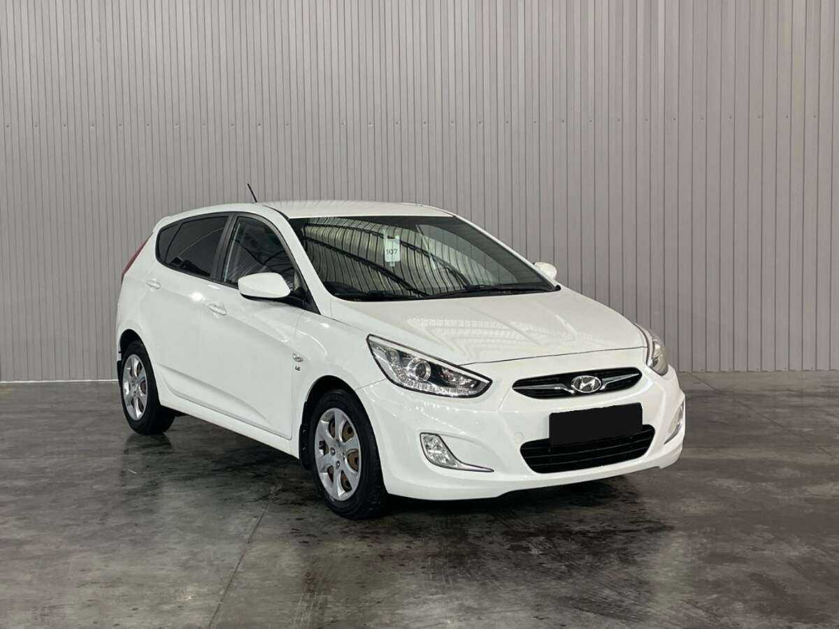 Купить Hyundai Solaris, 2014, 65 000 км, фото №3