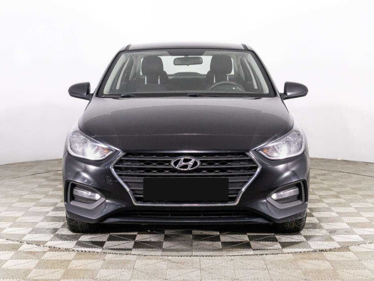 Купить Hyundai Solaris, 2017, 69 118 км, фото №2