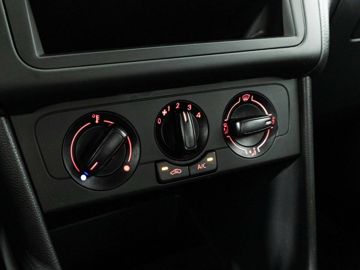 Купить Volkswagen Polo, 2019, 75 689 км, фото №15