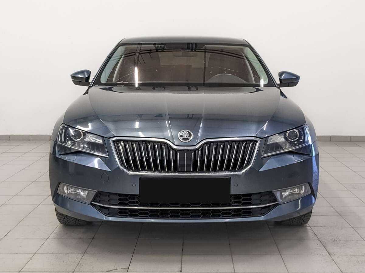 Купить Skoda Superb, 2017, 118 105 км, фото №2