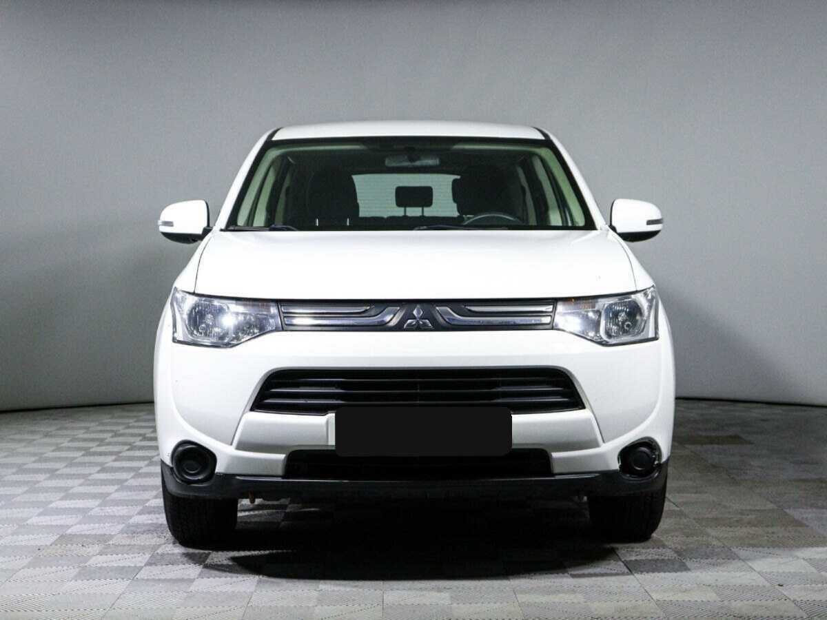 Купить Mitsubishi Outlander, 2013, 80 108 км, фото №2