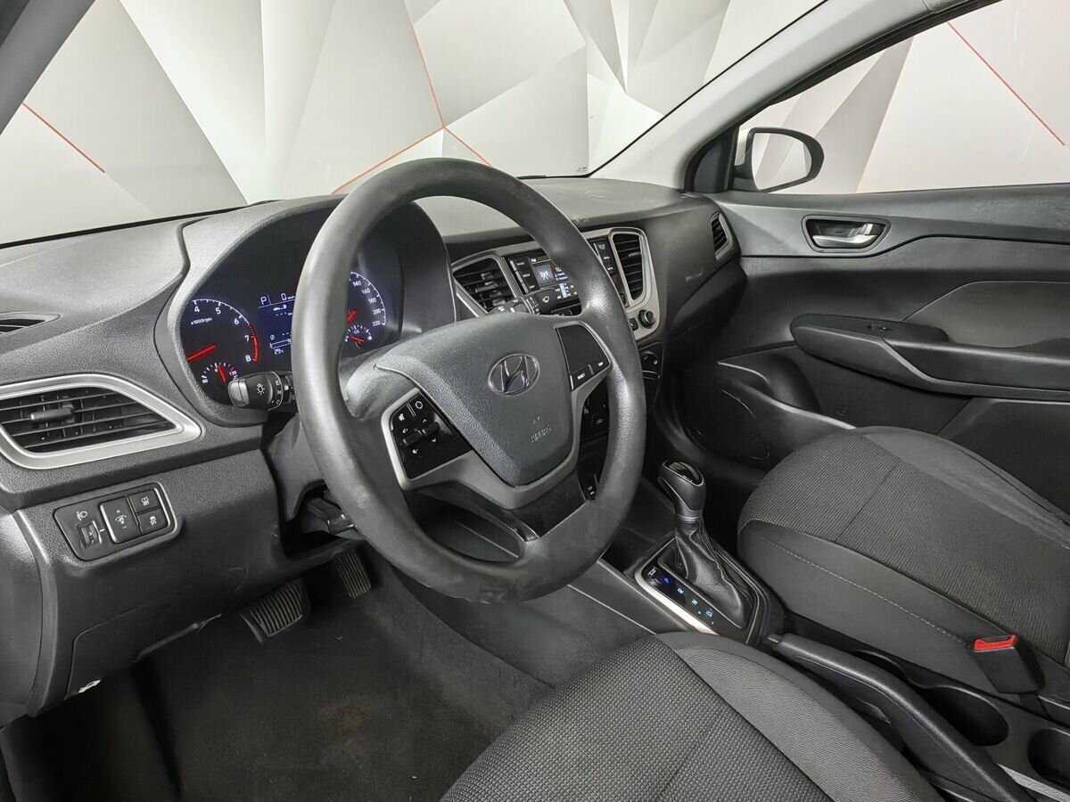 Купить Hyundai Solaris, 2019, 57 190 км, фото №12