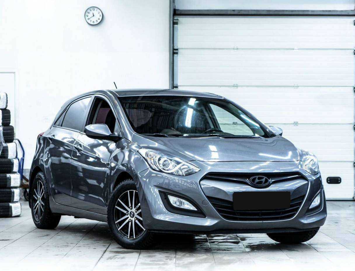 Купить Hyundai i30, 2014, 145 000 км, фото №2