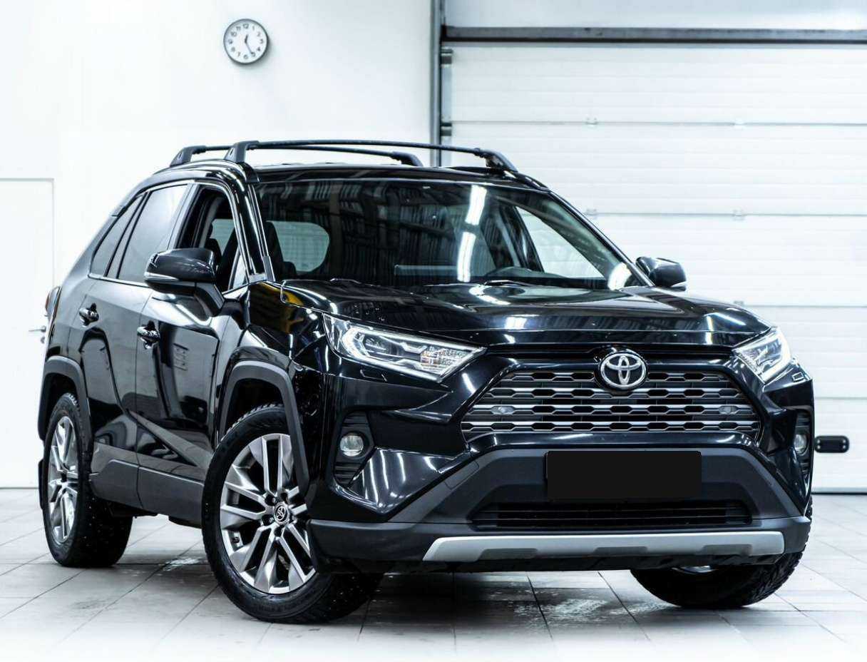 Купить Toyota RAV4, 2020, 91 800 км, фото №2