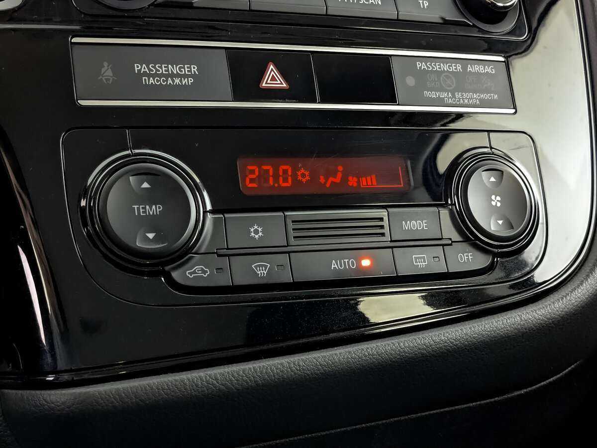 Купить Mitsubishi Outlander, 2019, 82 481 км, фото №17