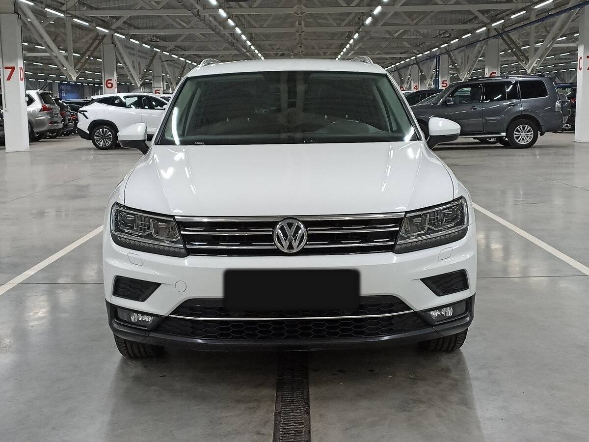 Купить Volkswagen Tiguan, 2017, 150 001 км, фото №2